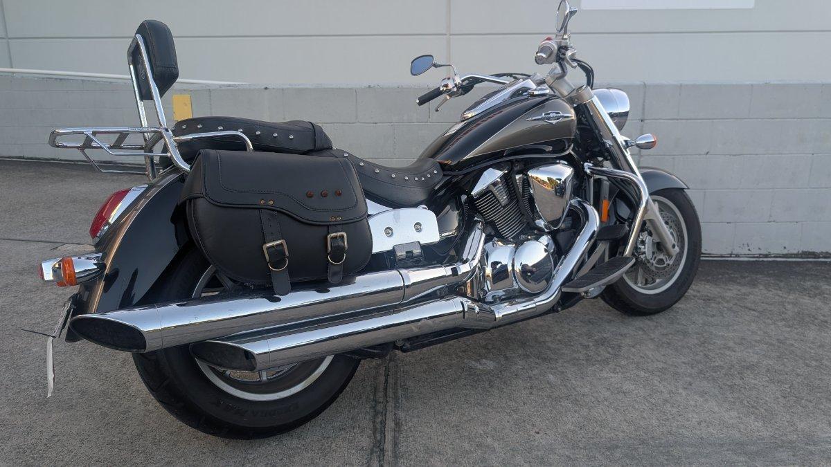 2009 SUZUKI VLR 1800 BOULEVARD (C109R) CRUISER