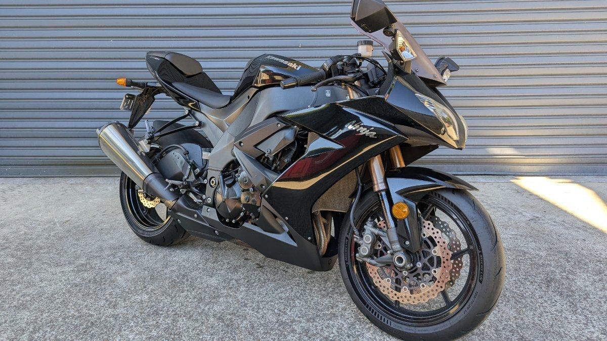 2008 KAWASAKI ZX-10R (ZX1000 NINJA) SPORTS