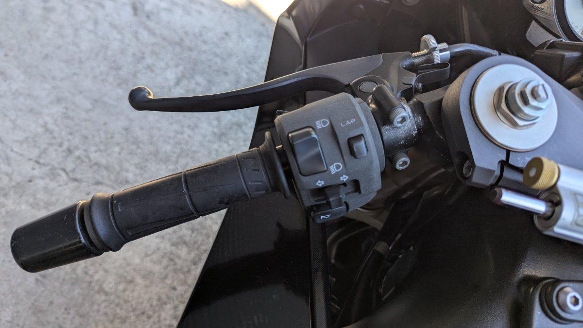 2008 KAWASAKI ZX-10R (ZX1000 NINJA) SPORTS