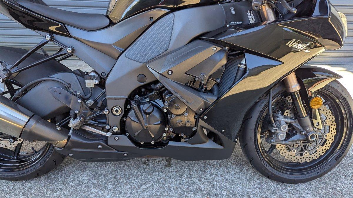 2008 KAWASAKI ZX-10R (ZX1000 NINJA) SPORTS