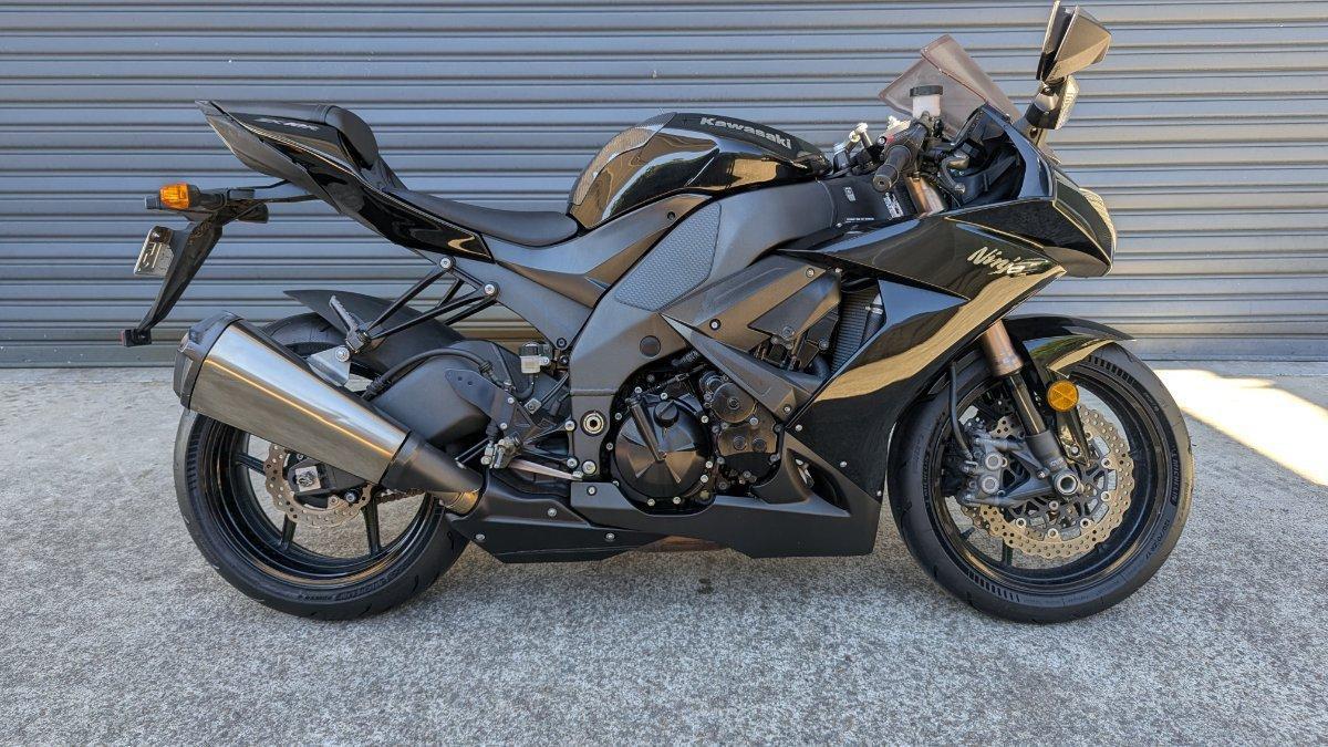 2008 KAWASAKI ZX-10R (ZX1000 NINJA) SPORTS