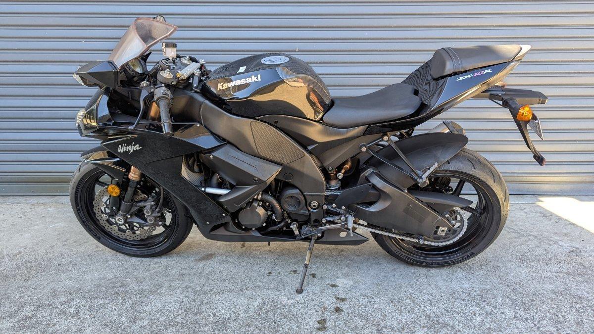 2008 KAWASAKI ZX-10R (ZX1000 NINJA) SPORTS