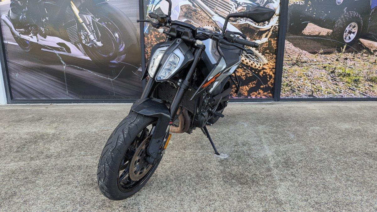 2019 KTM 790 DUKE ROAD