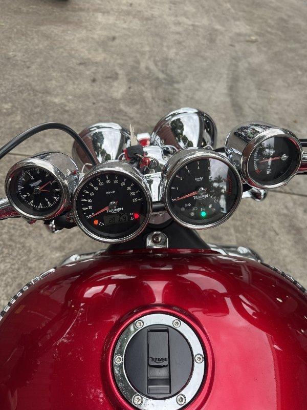 2006 TRIUMPH ROCKET III CRUISER