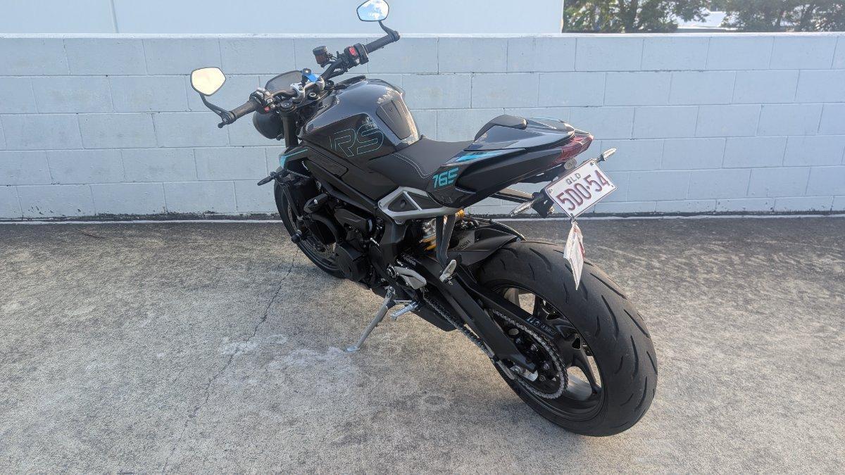 2025 TRIUMPH STREET TRIPLE RS ROAD