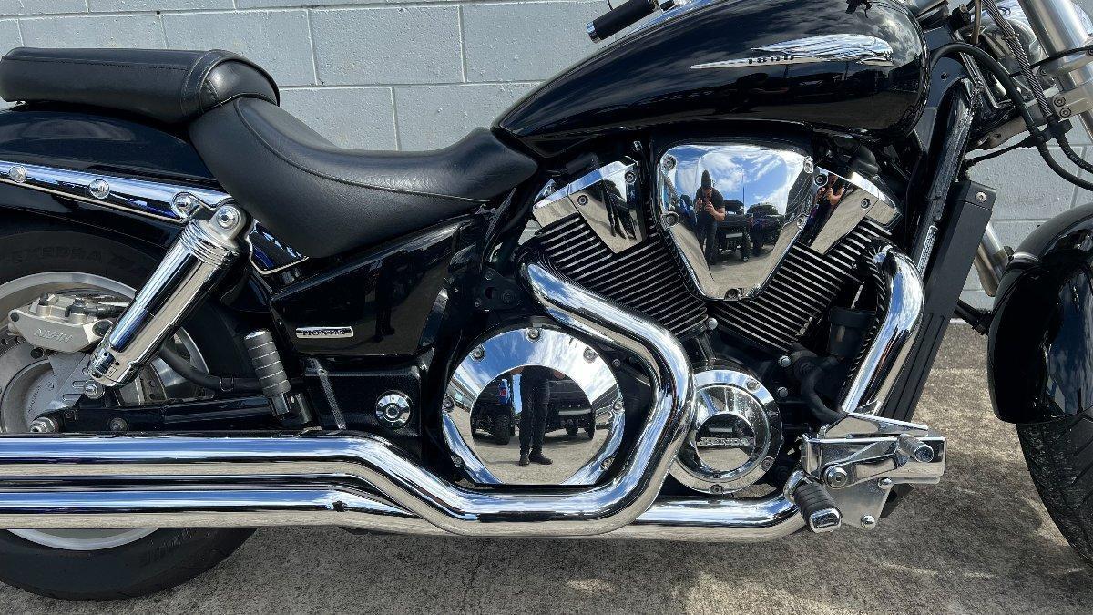 2007 HONDA VTX1800C CRUISER