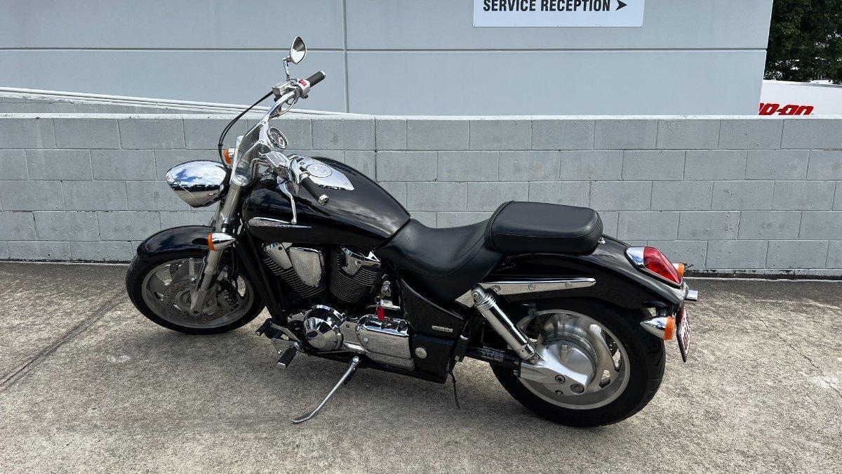 2007 HONDA VTX1800C CRUISER