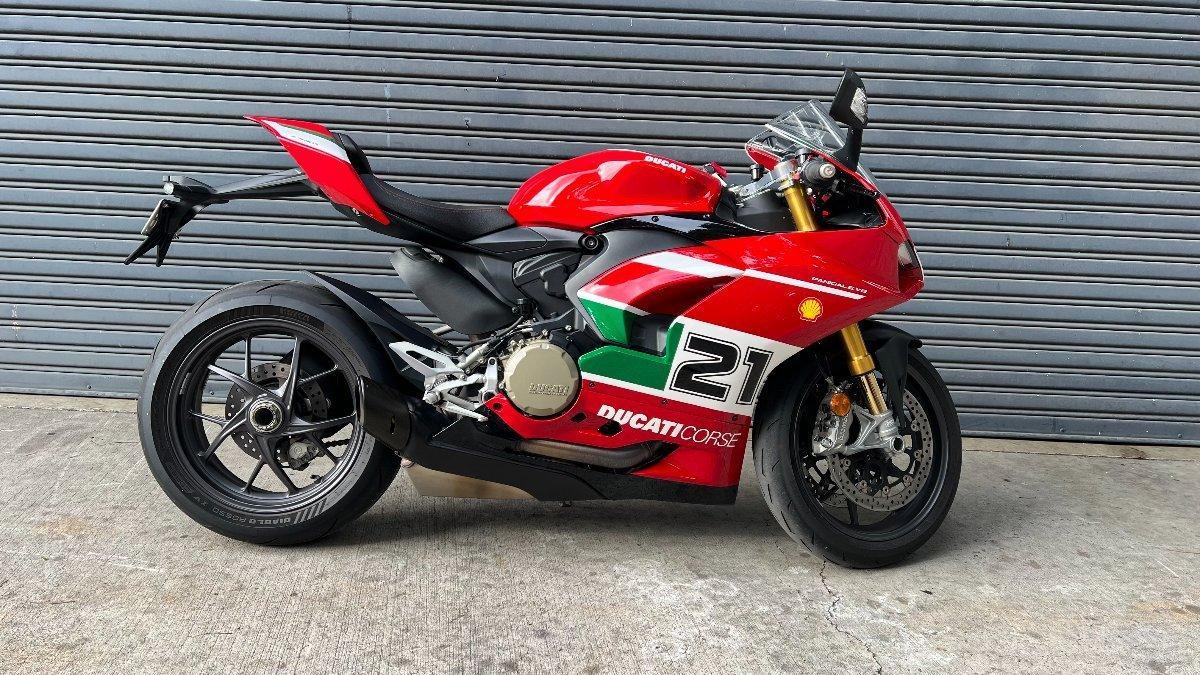 2024 DUCATI PANIGALE V2 BAYLISS 20TH ANNIV SPORTS