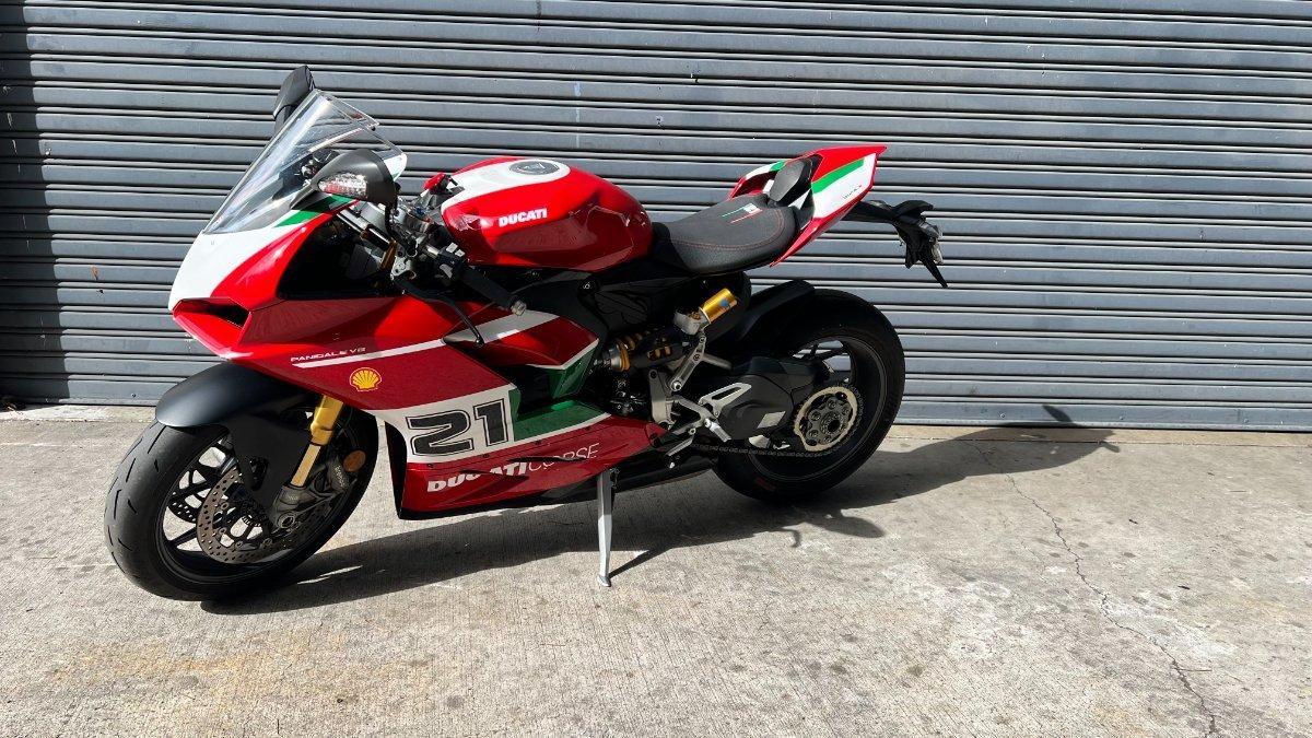 2024 DUCATI PANIGALE V2 BAYLISS 20TH ANNIV SPORTS