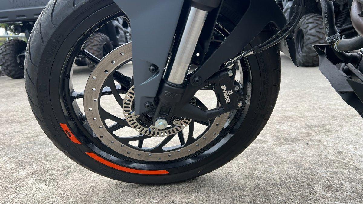2023 KTM 390 DUKE ROAD