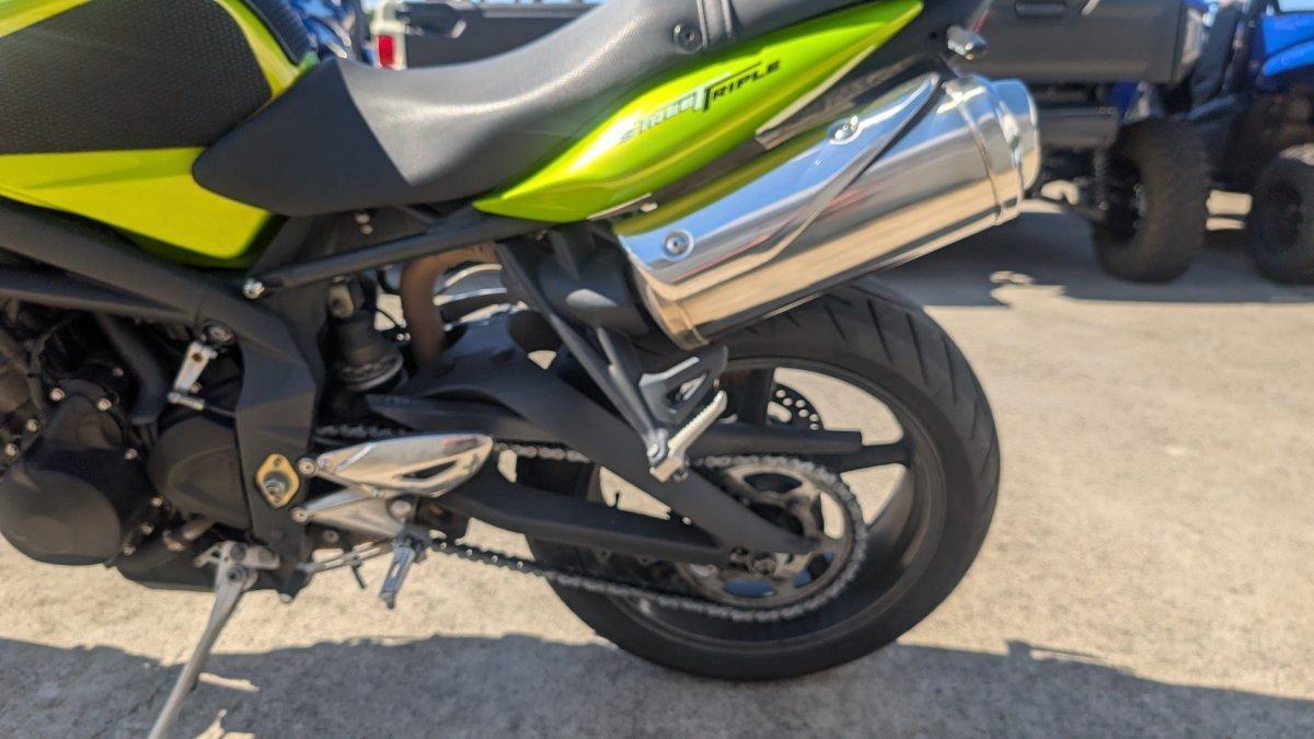 2009 TRIUMPH STREET TRIPLE 675 ROAD