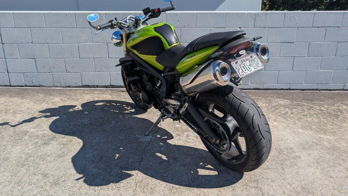 2009 TRIUMPH STREET TRIPLE 675 ROAD