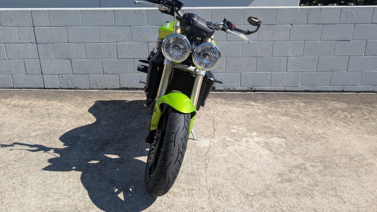 2009 TRIUMPH STREET TRIPLE 675 ROAD
