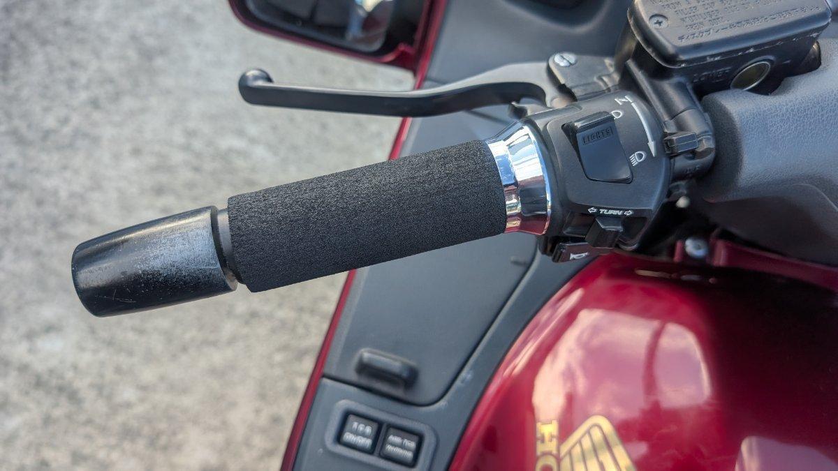 2001 HONDA ST1100A ROAD