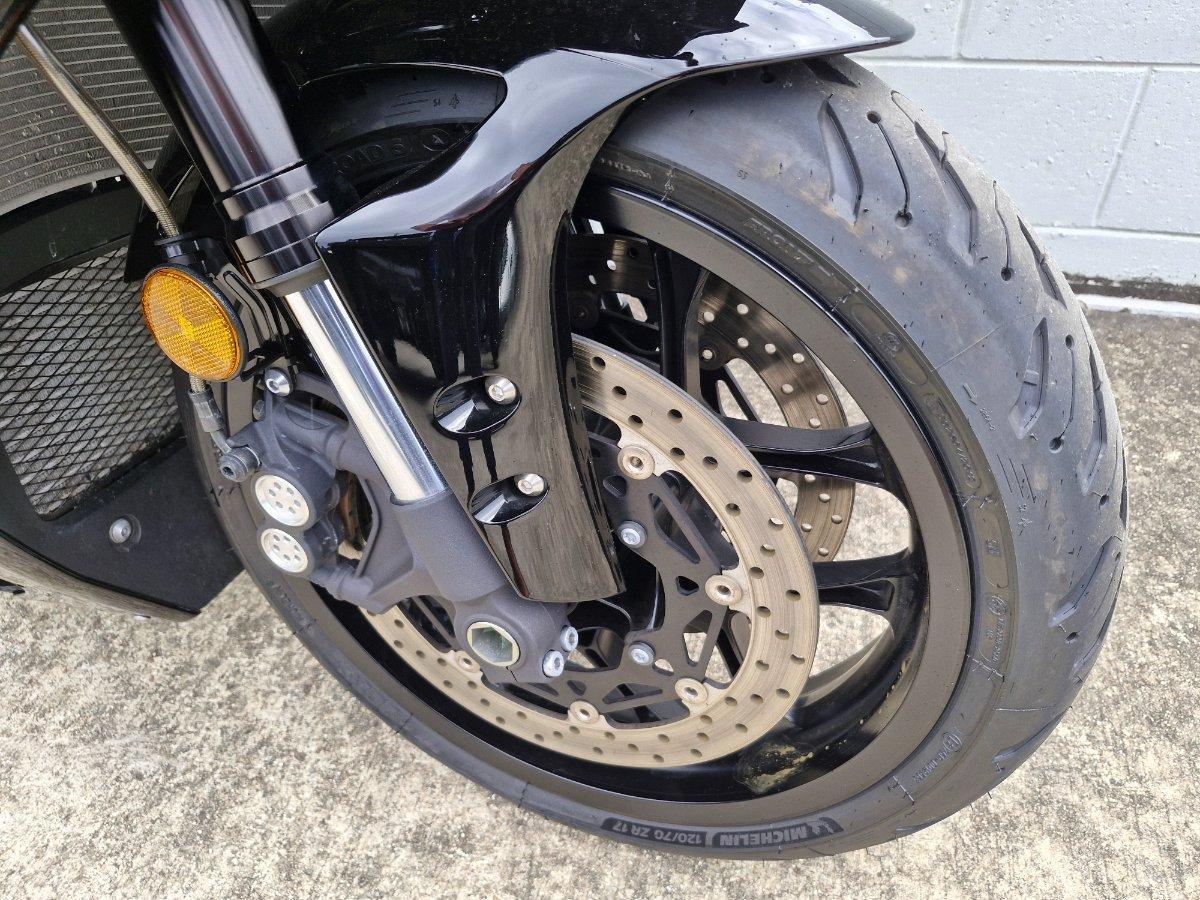 2023 YAMAHA YZF-R1 SPORTS