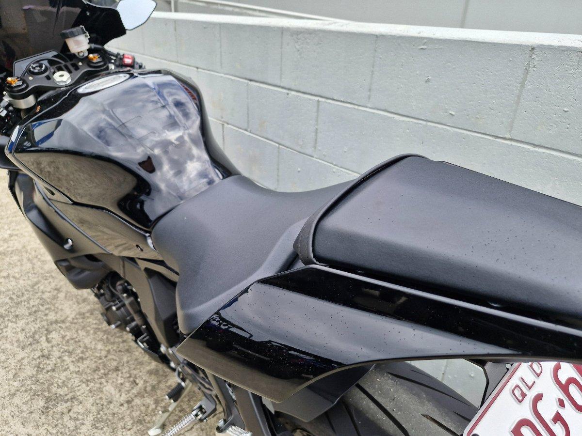 2023 YAMAHA YZF-R1 SPORTS