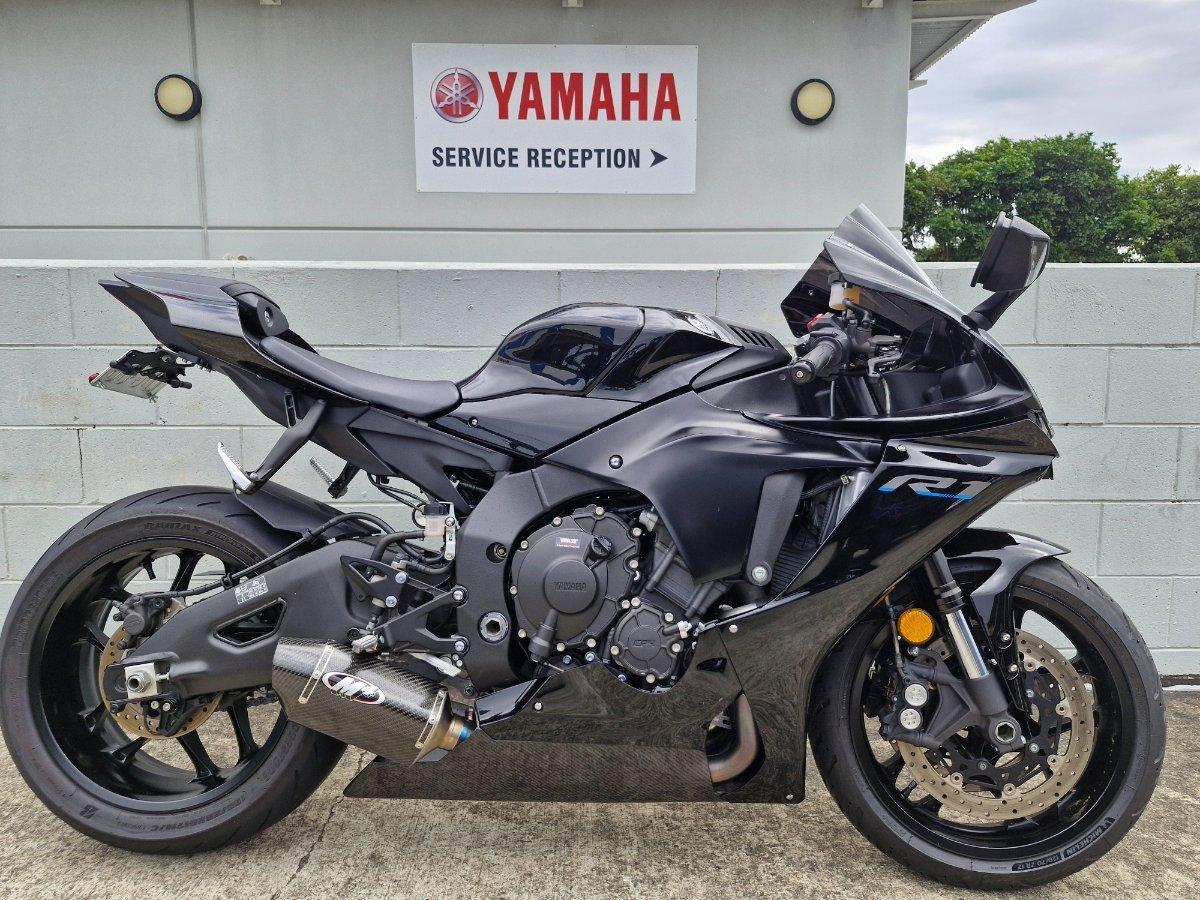 2023 YAMAHA YZF-R1 SPORTS