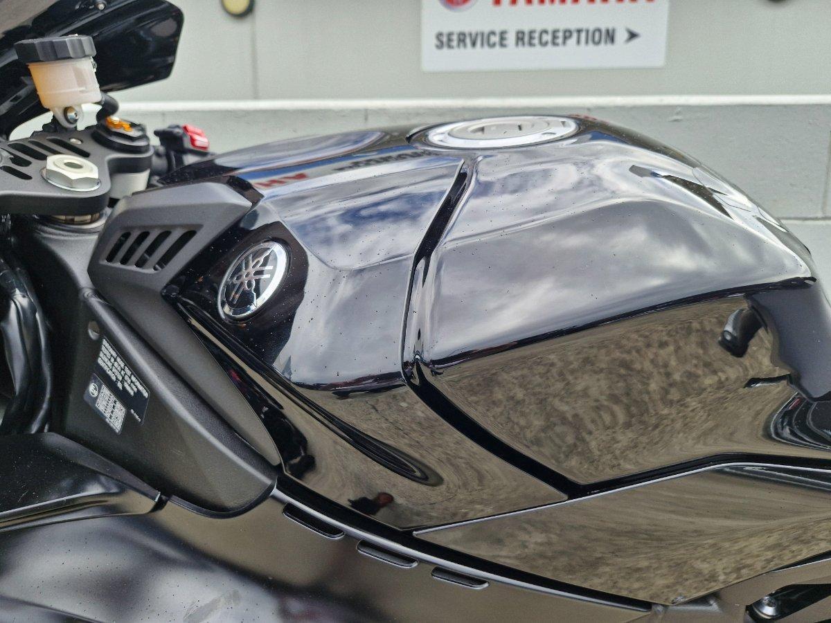 2023 YAMAHA YZF-R1 SPORTS
