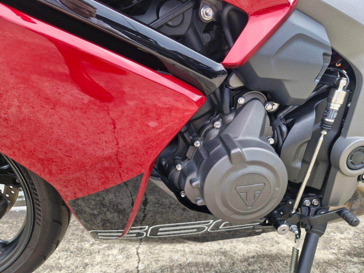 2025 TRIUMPH DAYTONA 660 (LAMS) ROAD