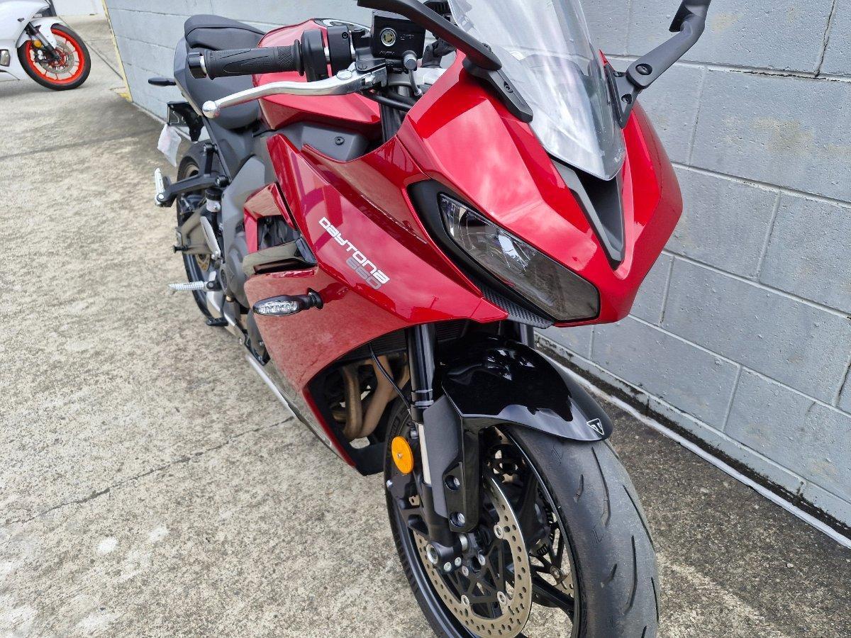 2025 TRIUMPH DAYTONA 660 (LAMS) ROAD