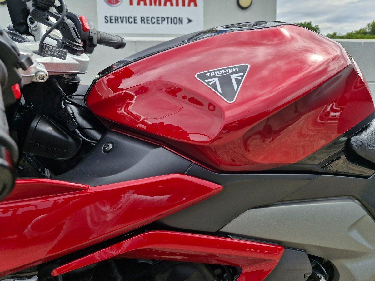 2025 TRIUMPH DAYTONA 660 (LAMS) ROAD
