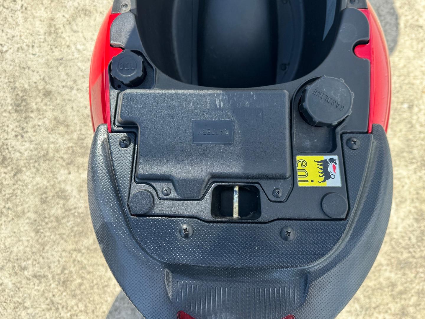 2013 PIAGGIO ZIP 50 SCOOTER