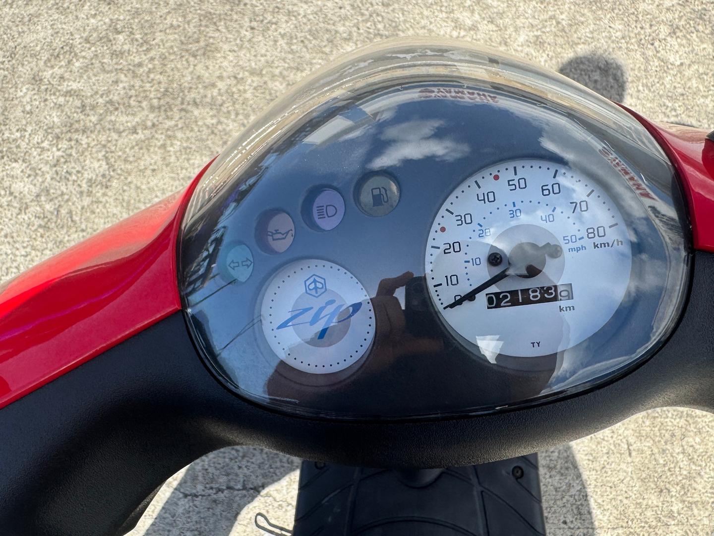 2013 PIAGGIO ZIP 50 SCOOTER