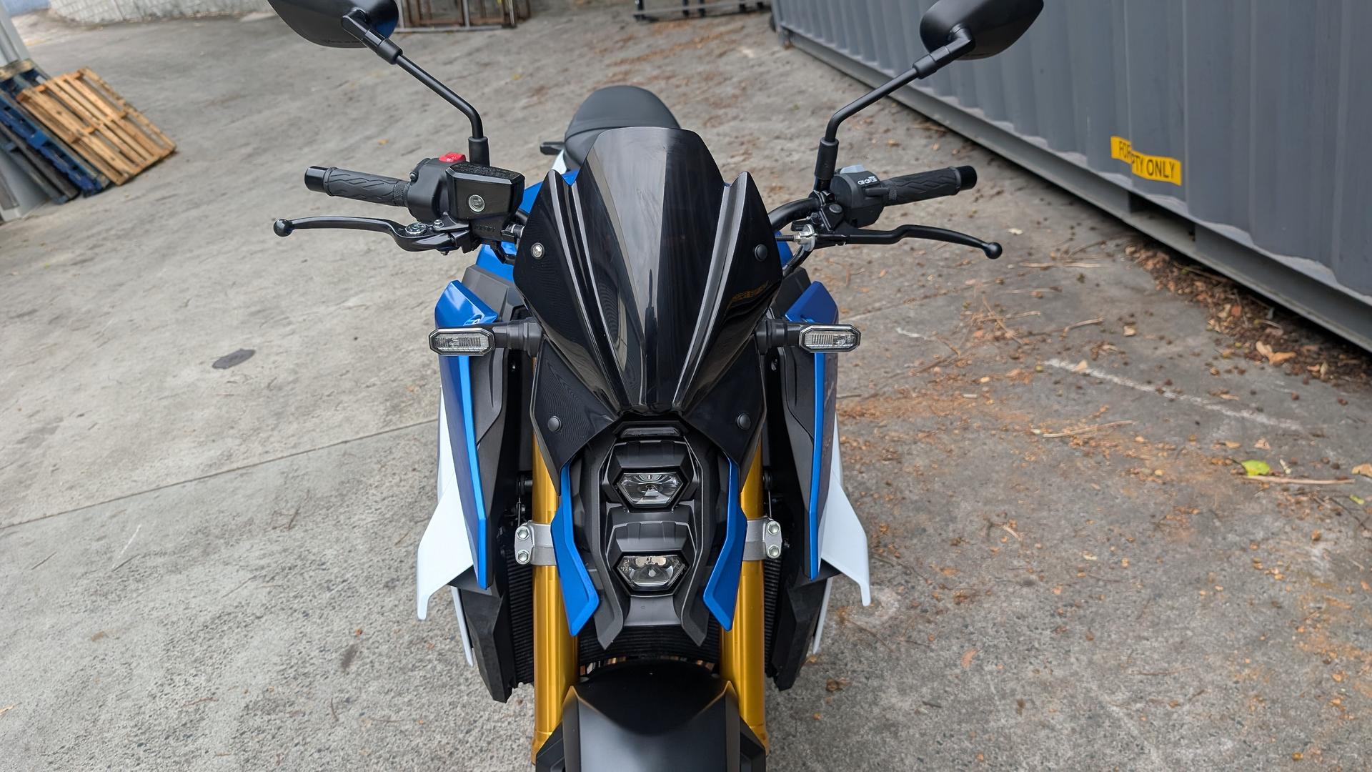 2024 SUZUKI GSX-S1000 ROAD