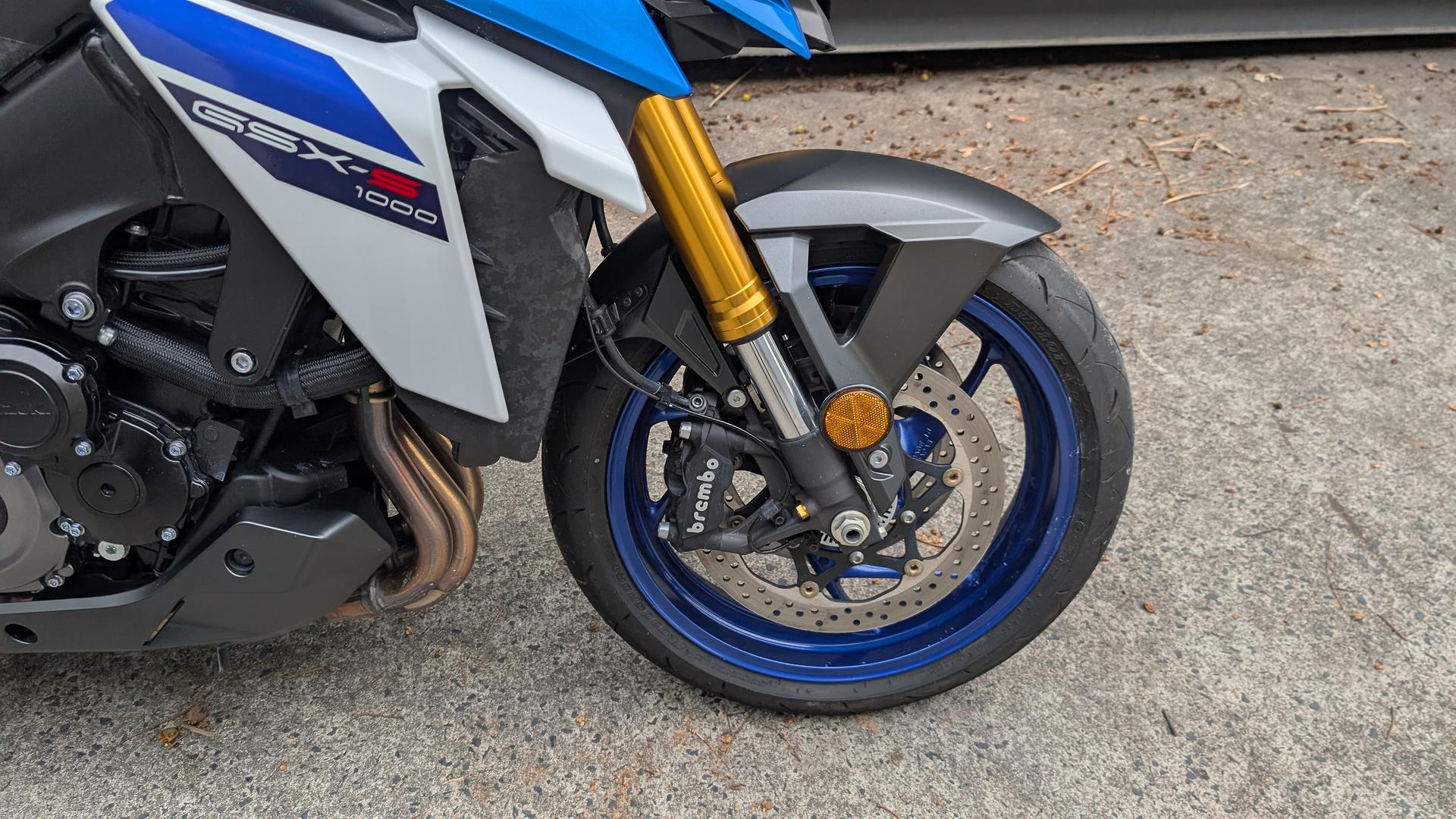 2024 SUZUKI GSX-S1000 ROAD