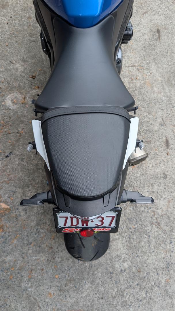 2024 SUZUKI GSX-S1000 ROAD