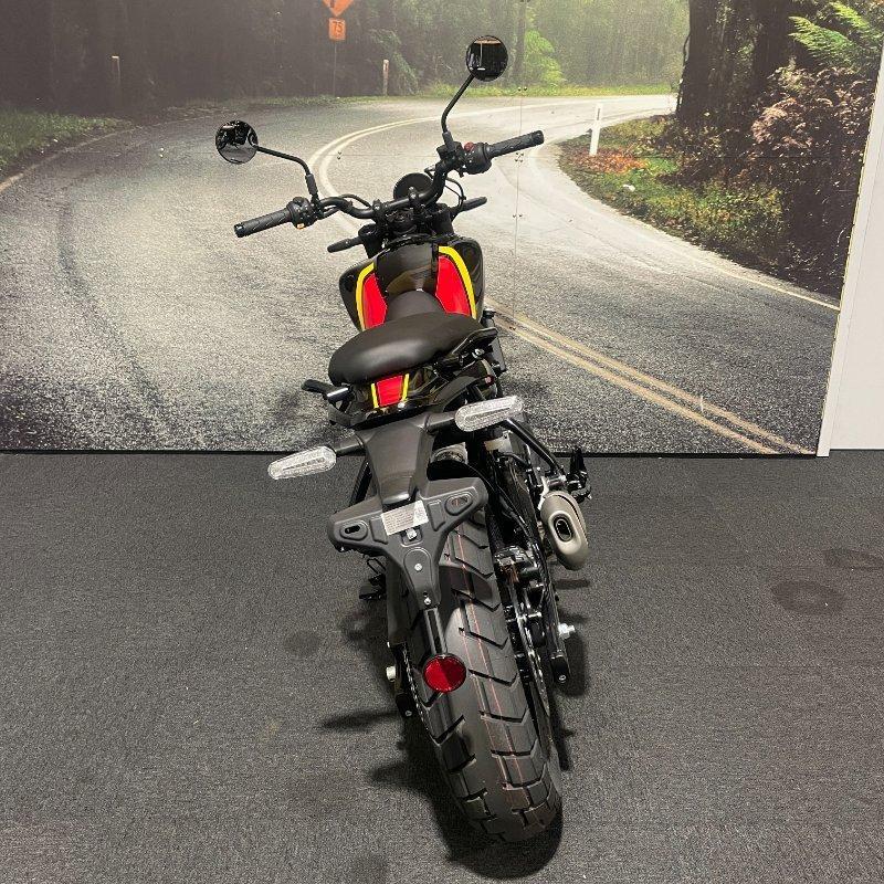 2025 ROYAL ENFIELD (SEE ALSO ENFIELD) GUERILLA 450 ROAD