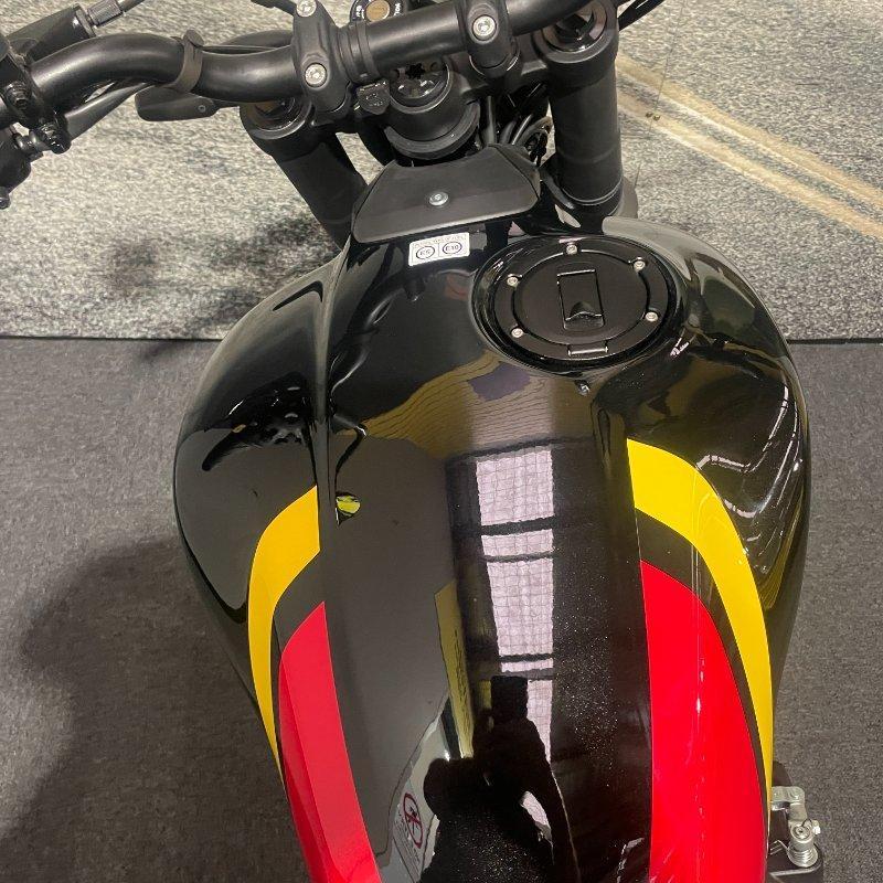 2025 ROYAL ENFIELD (SEE ALSO ENFIELD) GUERILLA 450 ROAD