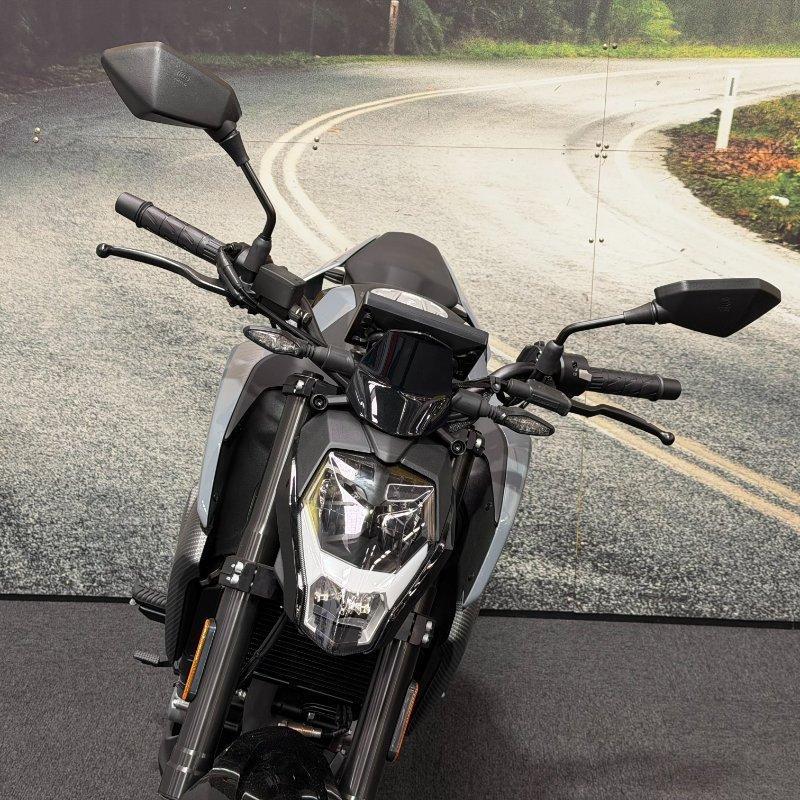 2025 CF MOTO 300 NK ABS ROAD