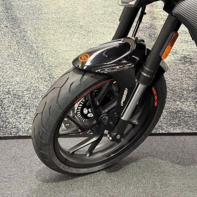 2025 CF MOTO 300 NK ABS ROAD