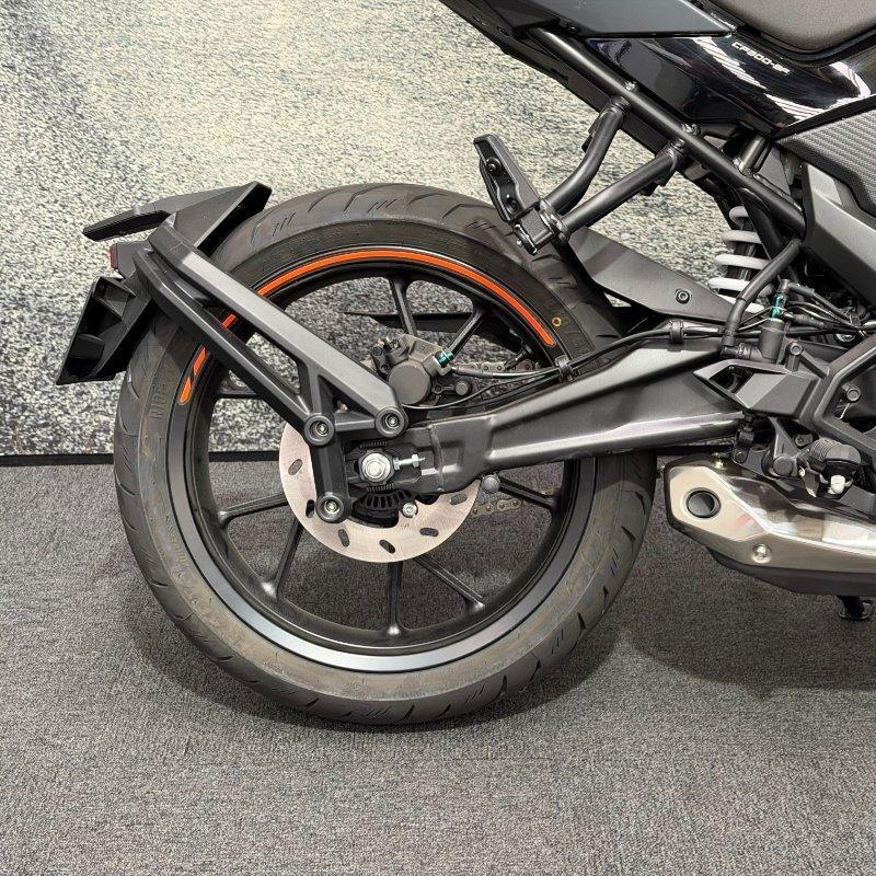 2025 CF MOTO 300 NK ABS ROAD