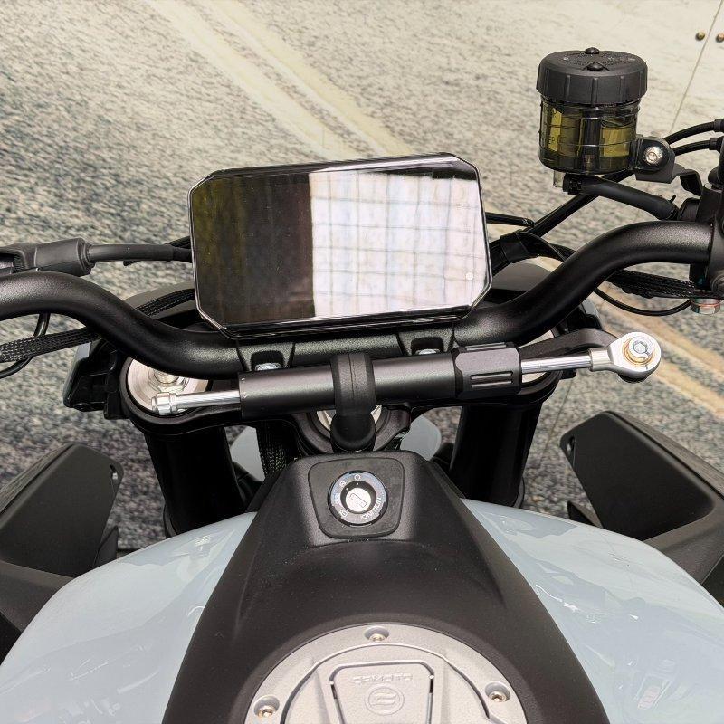 2025 CF MOTO 675 NK ROAD
