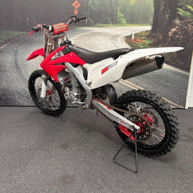 2011 HONDA CRF450R MOTOCROSS
