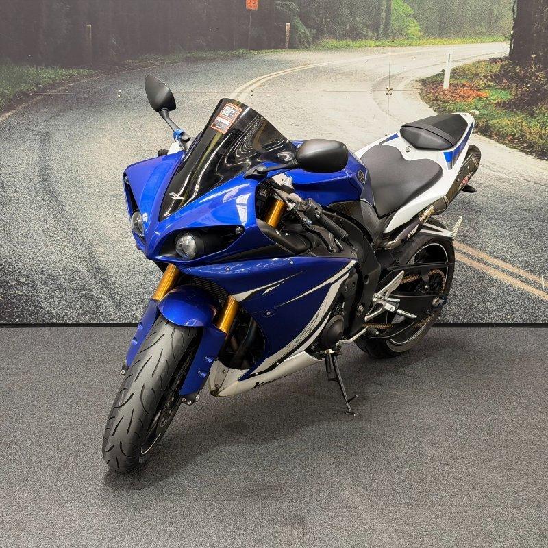2010 YAMAHA YZF-R1 SPORTS