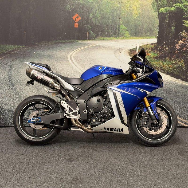 2010 YAMAHA YZF-R1 SPORTS