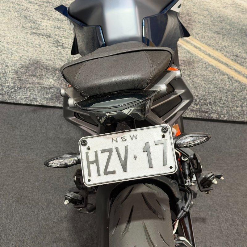2024 KTM 390 DUKE ROAD