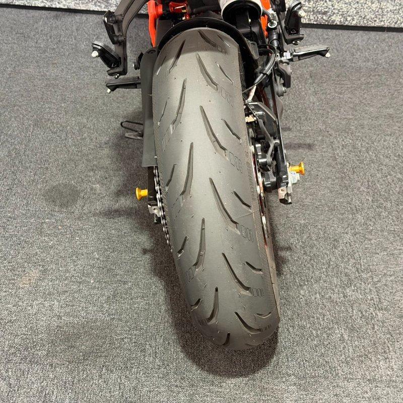 2024 KTM 390 DUKE ROAD