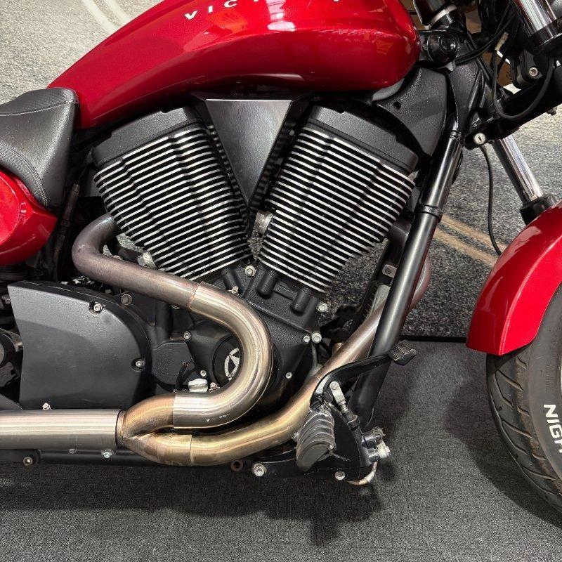 2012 VICTORY JUDGE CRUISER