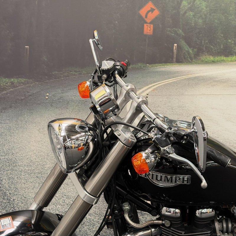 2007 TRIUMPH SPEEDMASTER CRUISER