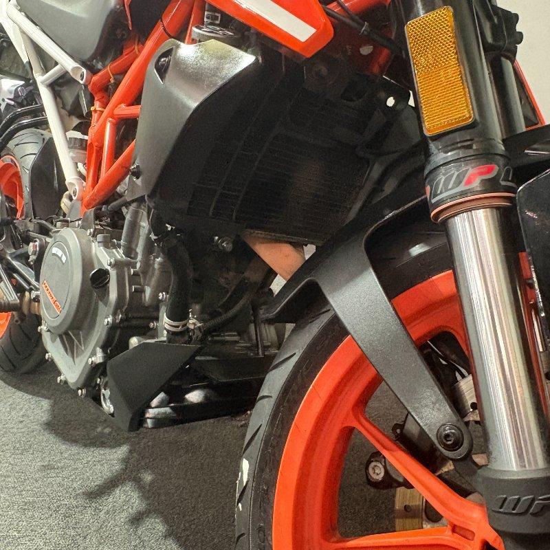 2020 KTM 390 DUKE ROAD