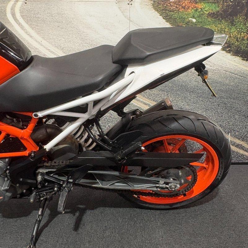 2020 KTM 390 DUKE ROAD