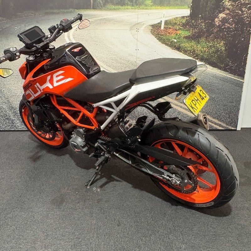 2020 KTM 390 DUKE ROAD