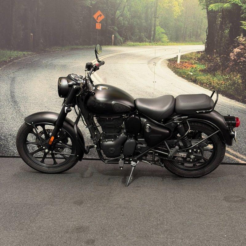 2025 ROYAL ENFIELD CLASSIC 350 DARK ROAD