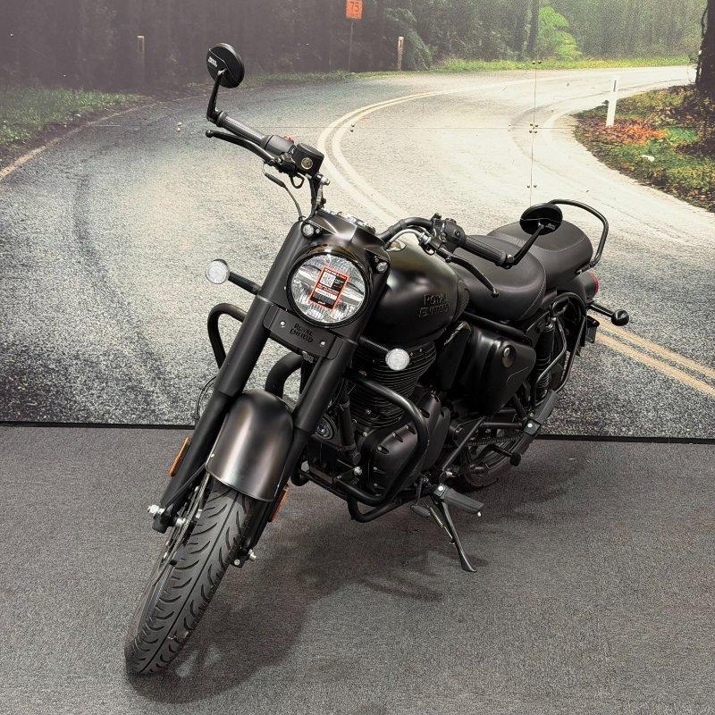 2025 ROYAL ENFIELD CLASSIC 350 DARK ROAD