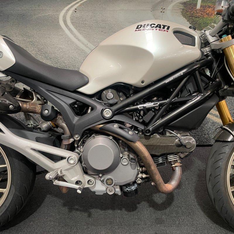 2009 DUCATI MONSTER 1100 S ROAD