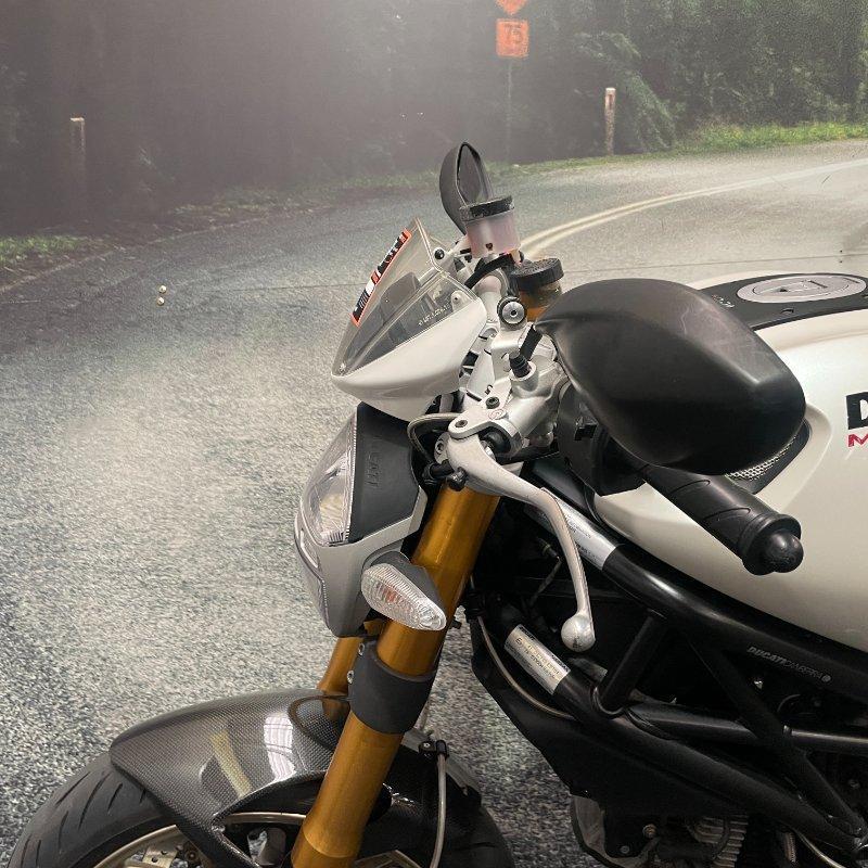2009 DUCATI MONSTER 1100 S ROAD